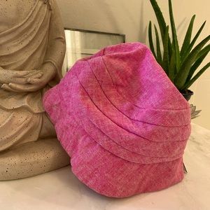 🎉HP🎉 BNWT Linen bucket hat